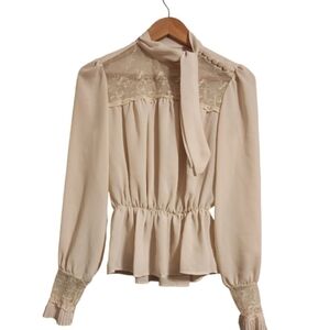 Beautiful Vintage Blouse with Tie & Neck, lace detail at Bodice, Pleated Sleeve